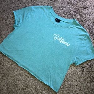Cropped “California” tee